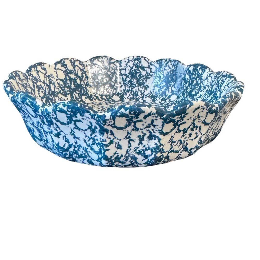 Vintage McCoy USA Blue Spongeware Scalloped Ceramic Bowl Model 7533, Size 7.5" - Picture 2 of 12